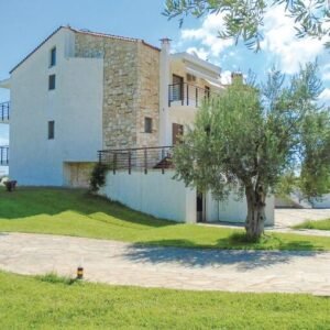 House for rent for 20 people in Kamena Vourla