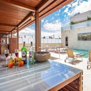 Town House 5 Stars Home in Mallorca