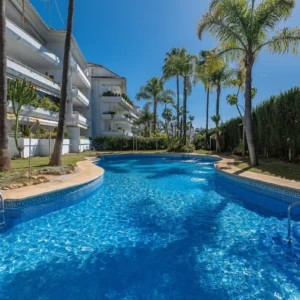 Stunning Duplex by the Golf & Terrace by the beach Marbella